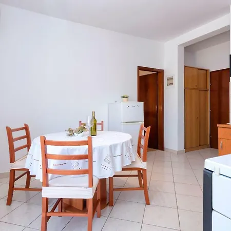 Appartement Draganic Jelsa (Hvar)