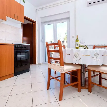 Appartement Draganic *